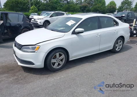 2014 Volkswagen Jetta 2.0L Tdi z USA, uszkodzony, nr VIN 3VWLL7AJ4EM430524